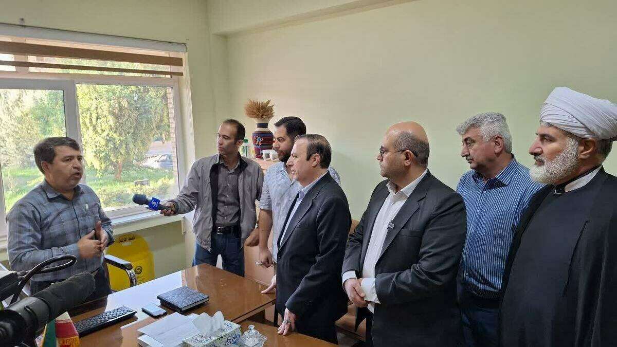 بازدید استاندار قزوین از نحوه فعالیت ره‌آوا در حوزه نظارت بر کالاهای اساسی